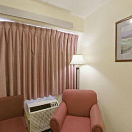 Royal Inn Charlotte Eksteriør bilde