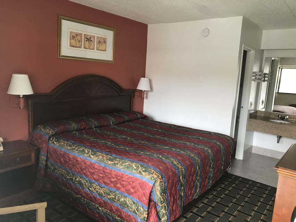 Royal Inn Charlotte Eksteriør bilde