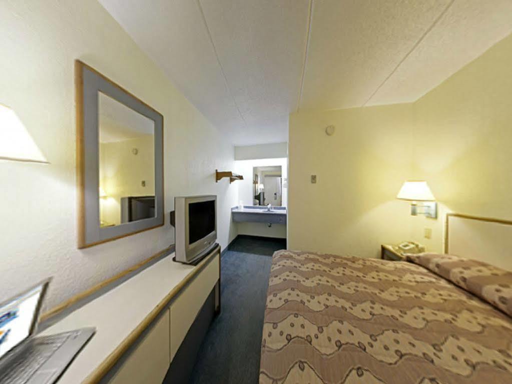 Royal Inn Charlotte Eksteriør bilde